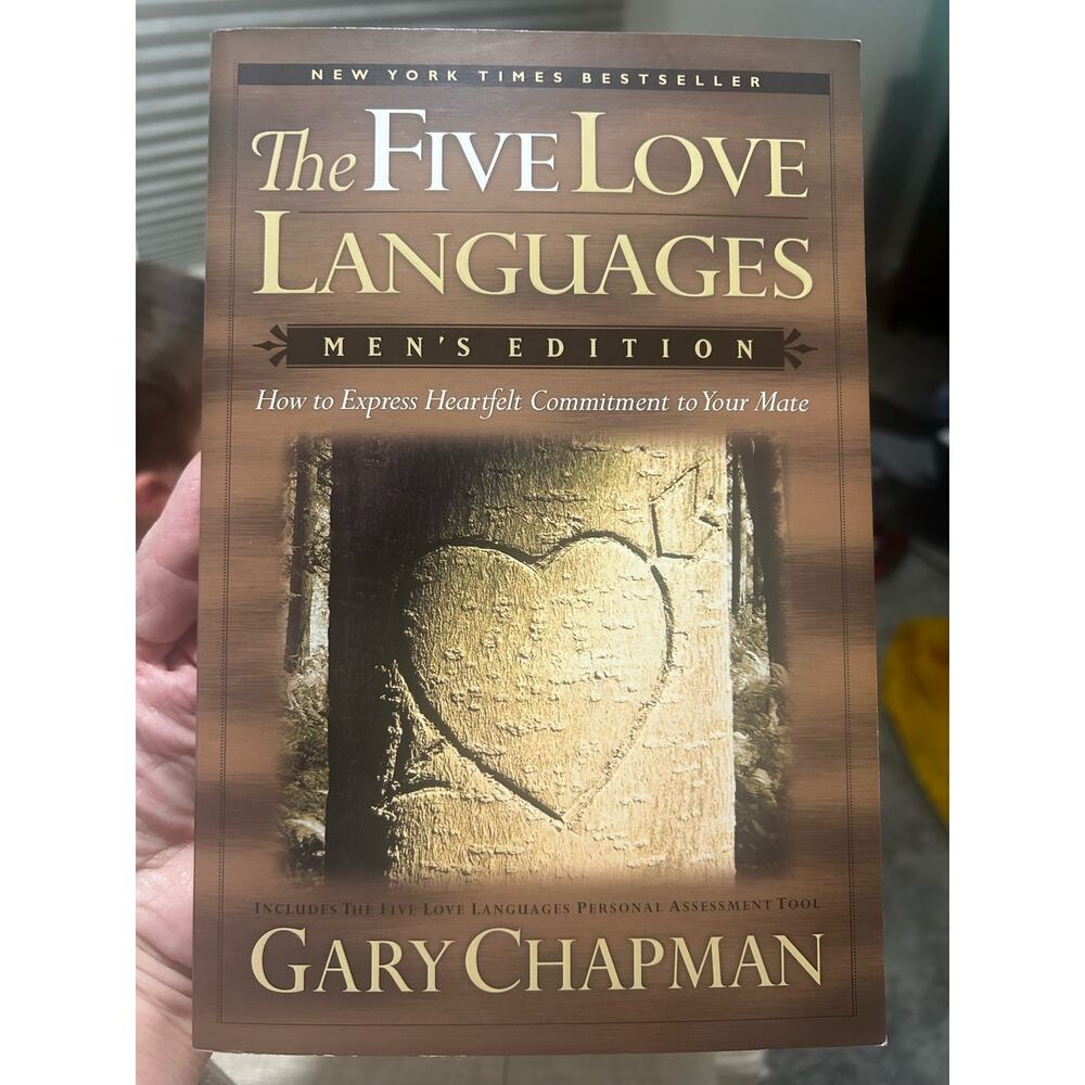 Book Paperback: The Five Love Languages Men's Edition, Expression Mate